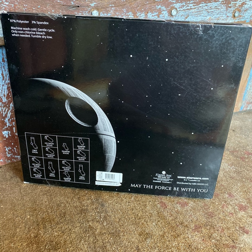 Star Wars 12 Days of Socks - Picture 2 of 2